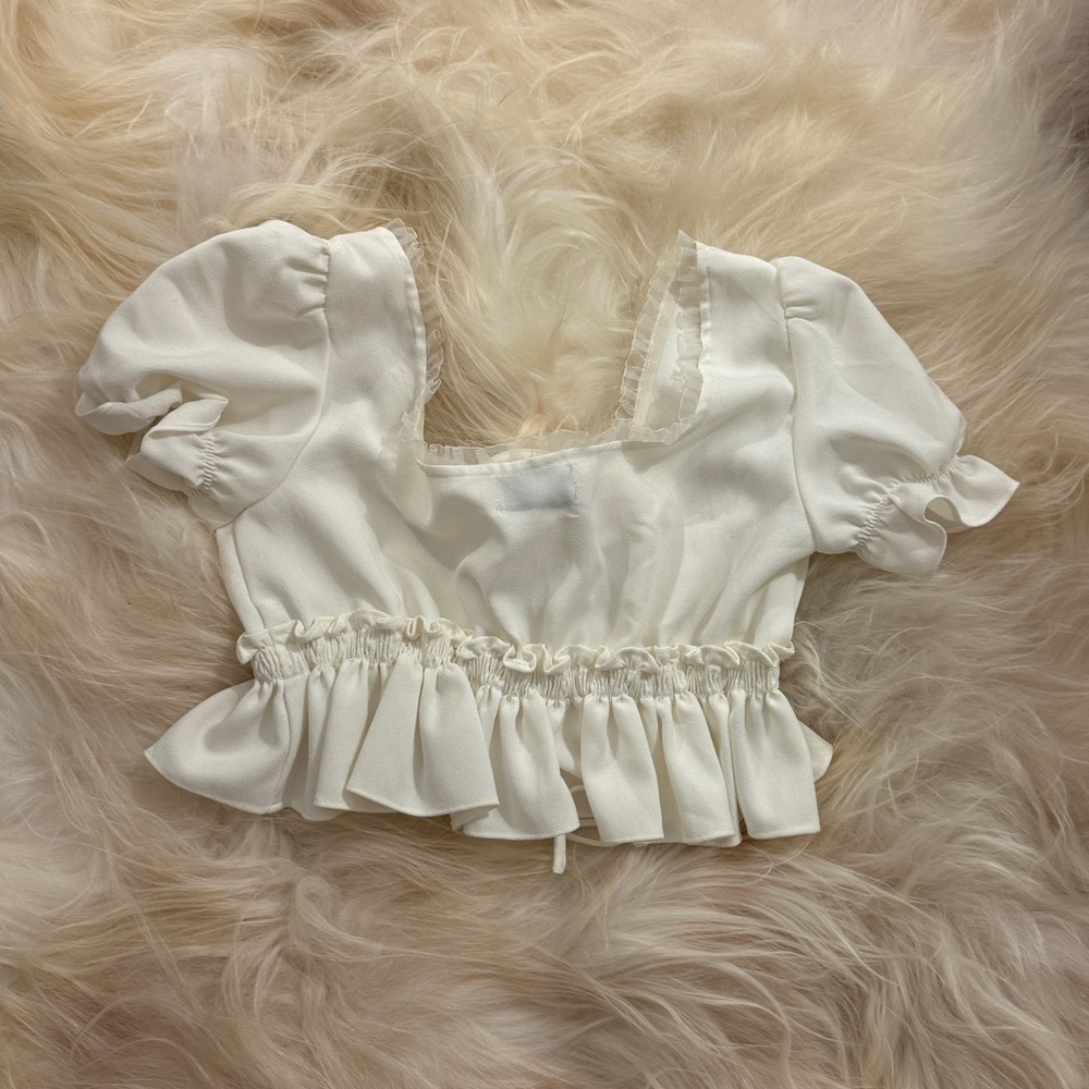LIONESS WHITE RUFFLE CROP TOP - Picture 8 of 9